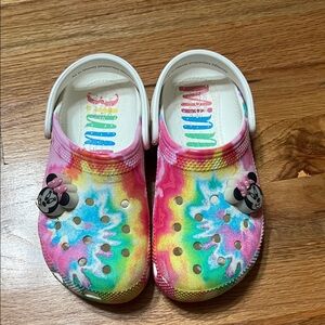 CROCS Kids Minnie Mouse Disney Vibrant Tie-Dye
